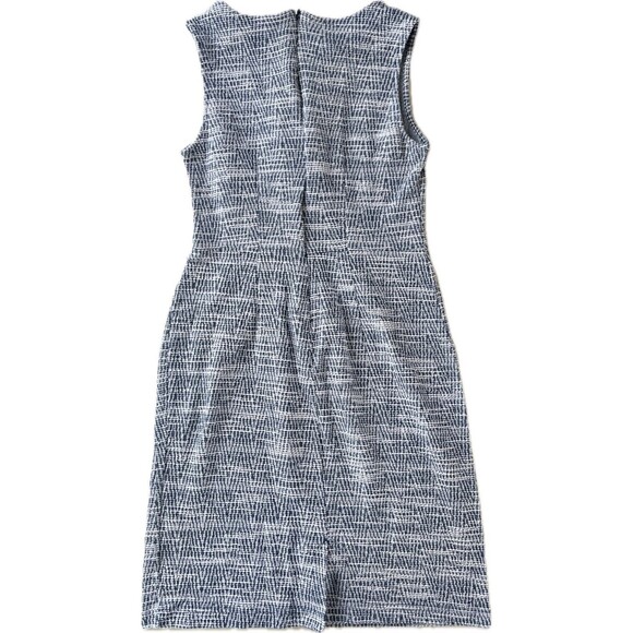 Banana Republic Tweed Blue and White Dress Size 4 Knee Length Twist Waist Accent - Picture 2 of 8